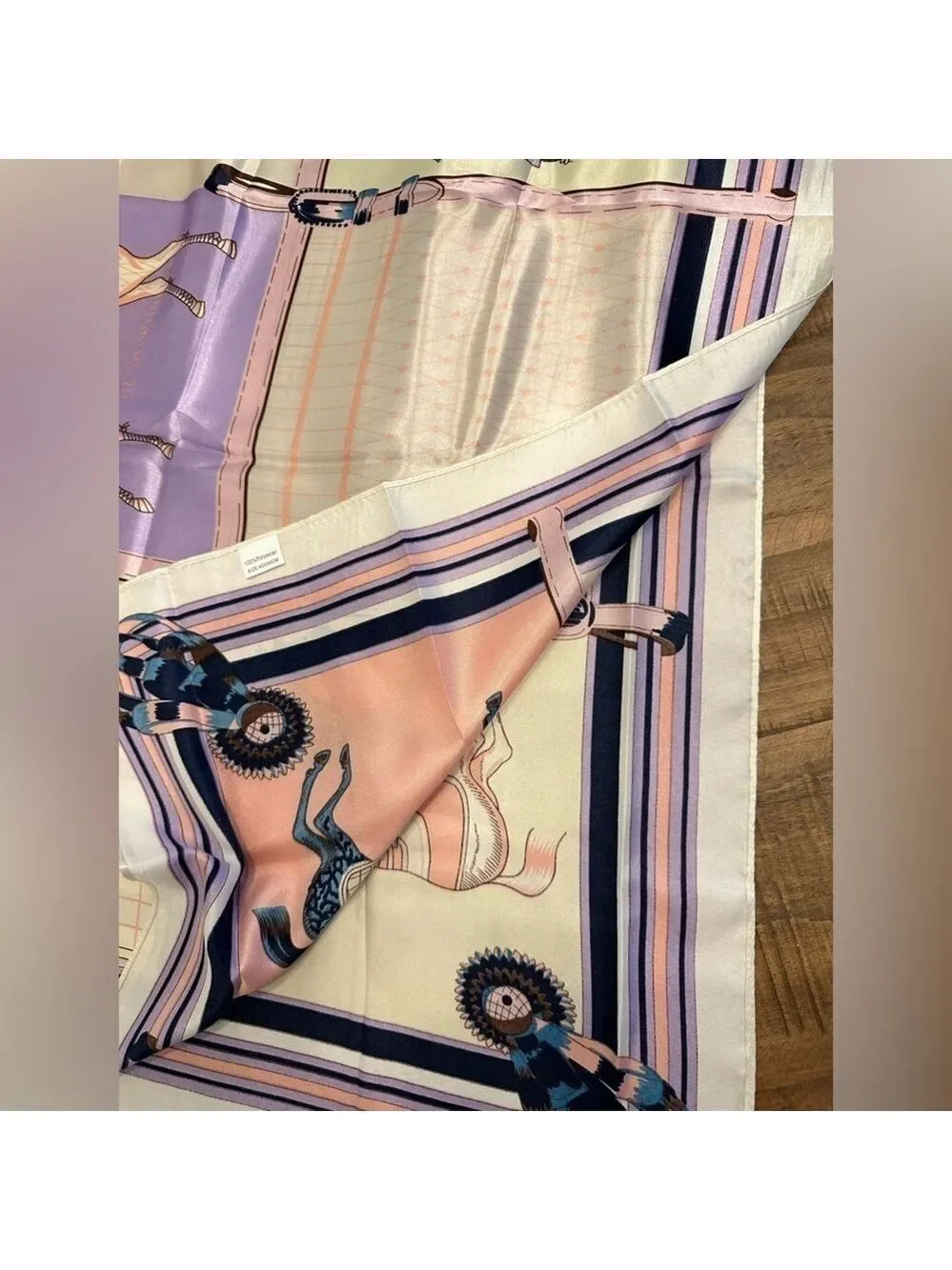 Square Scarf - Luxury Horse Novelty Print on 100% Satin Feeling Polyester NWOT